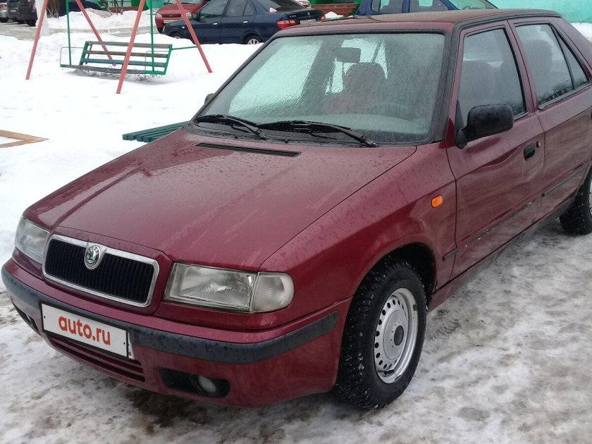 Шкода Фелиция 1998 года