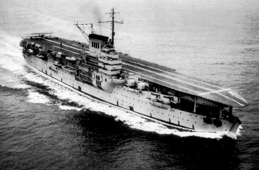 Авианосец Беарн Франция