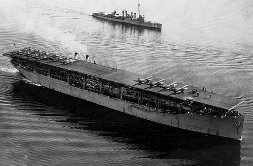 Авианосец Лэнгли