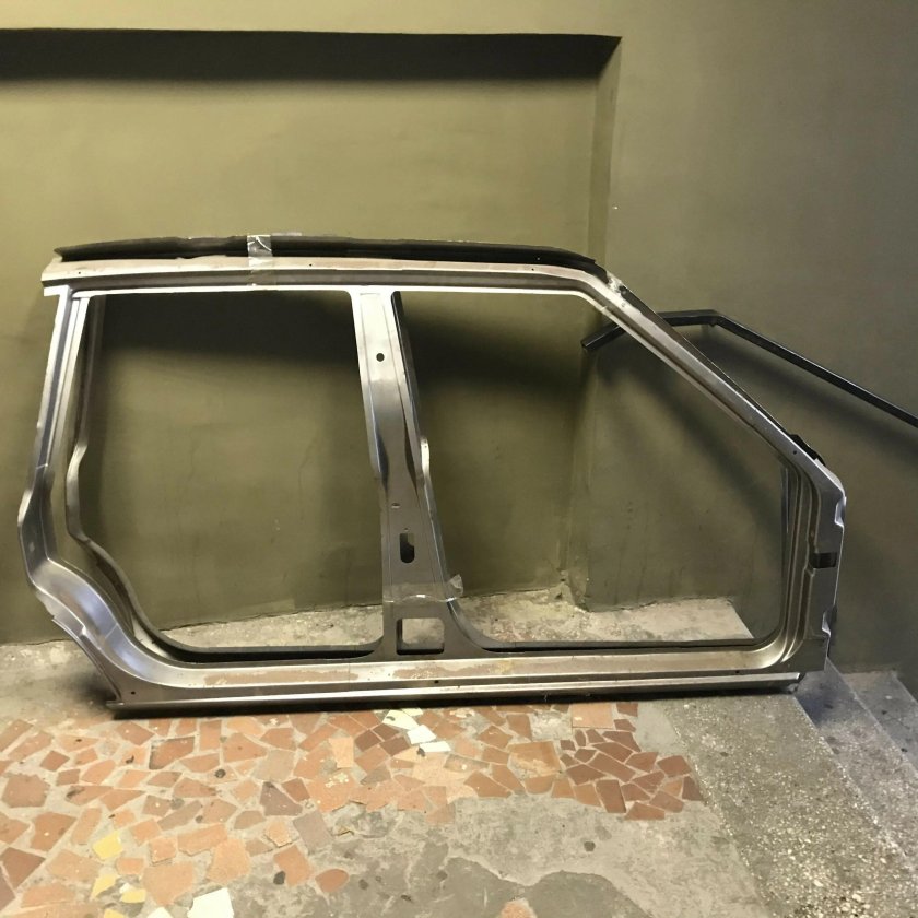 Кузовные детали Москвич 2141