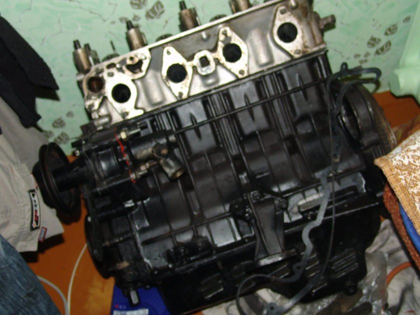 Запчасти двигателя