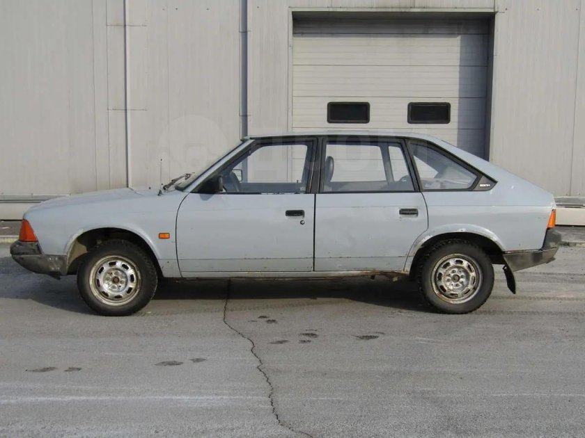 Москвич 2141 легковой автомобиль