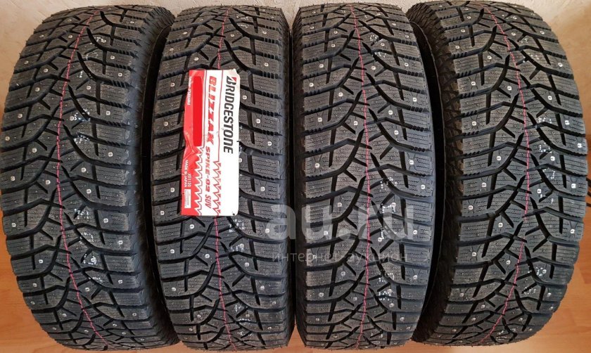 Bridgestone Blizzak Spike-02