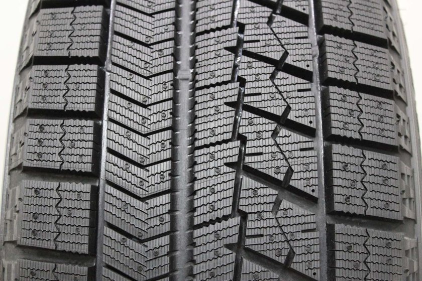 Bridgestone Blizzak VRX 91s