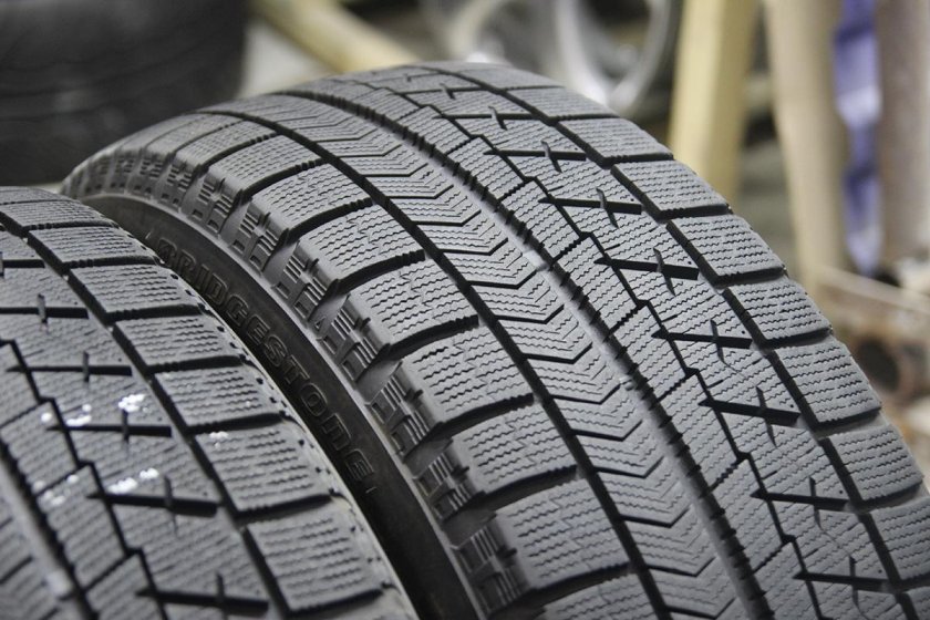Bridgestone 185/70r14 88s Blizzak VRX