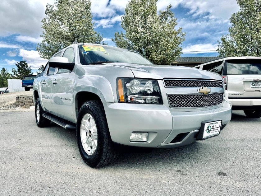Chevrolet avalanche 2013