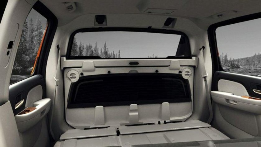 Chevrolet Avalanche 2002 багажник