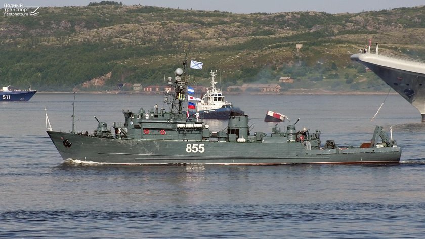 Тральщик 266