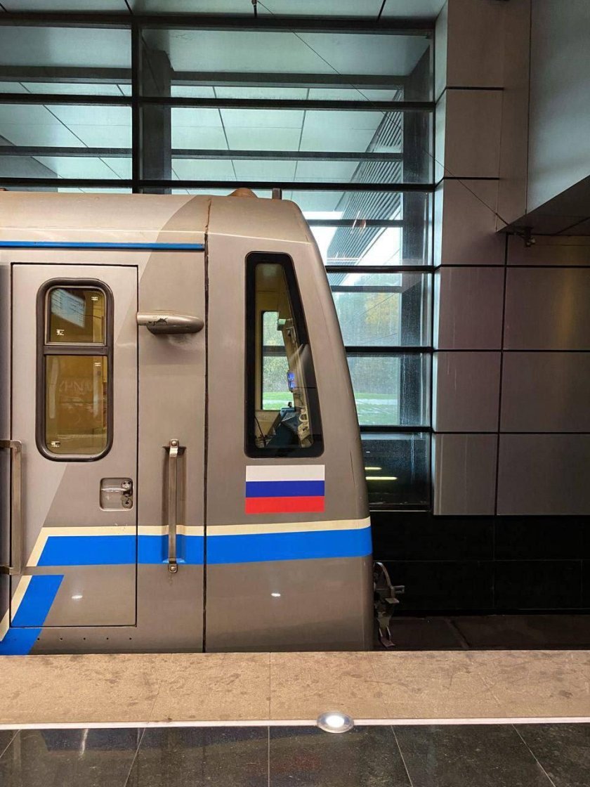 Поезд метро Москва