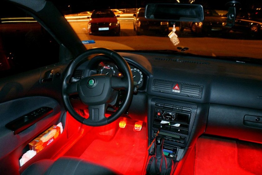 Октавия тур тюнинг салона