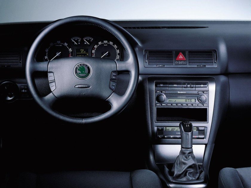 Skoda Octavia Tour 1