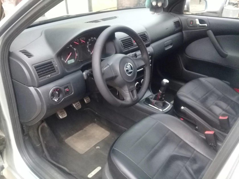 Octavia Tour 2008 салон