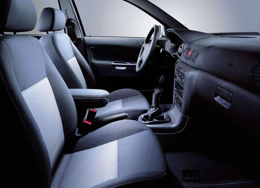 Skoda Octavia Tour салон