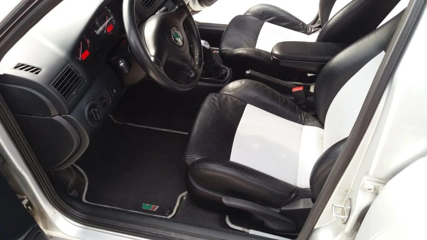 Skoda Octavia a4 RS салон