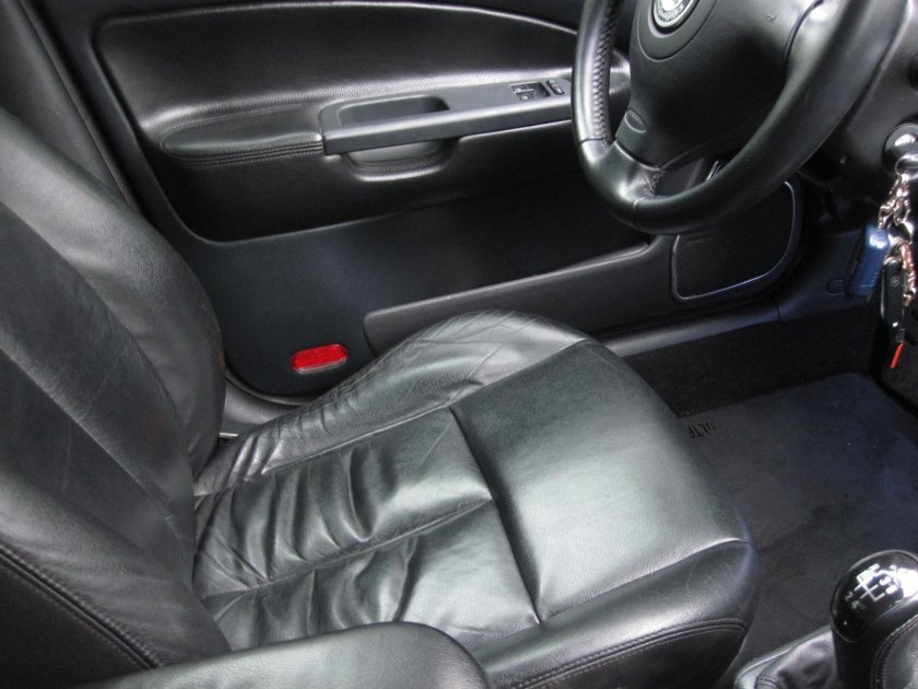 Октавия а4 кожаный салон