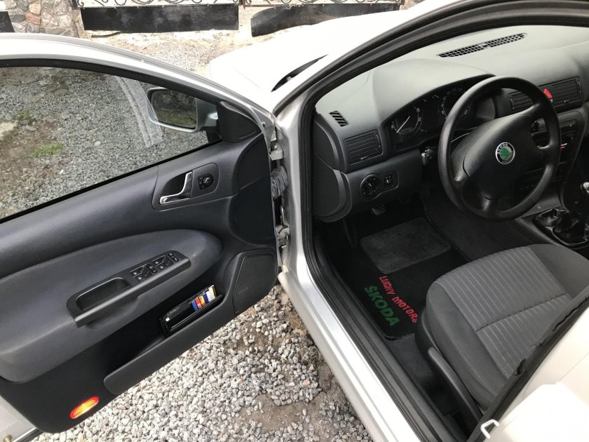 Octavia Tour 2007 салон