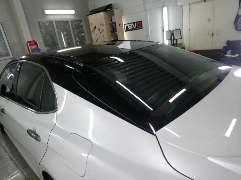 Камри 55 с черной крышей