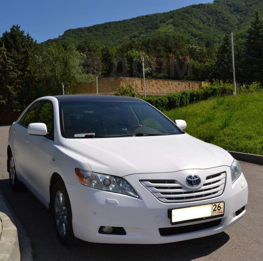 Тойота камри 2007