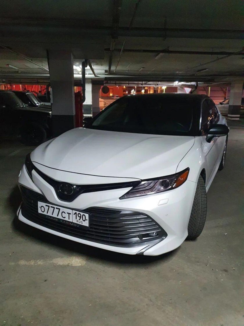 Toyota Camry xv70