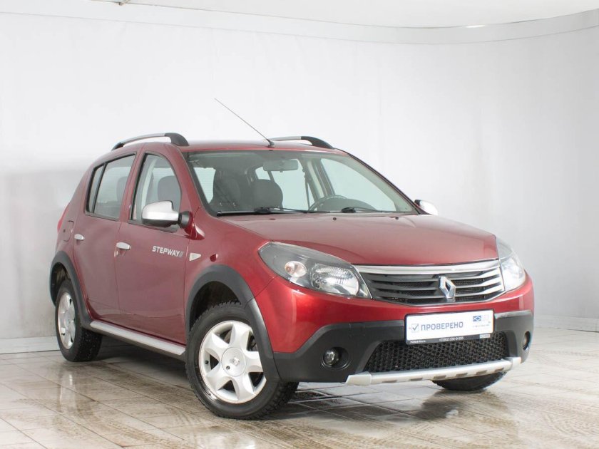 Сандеро степвей 1