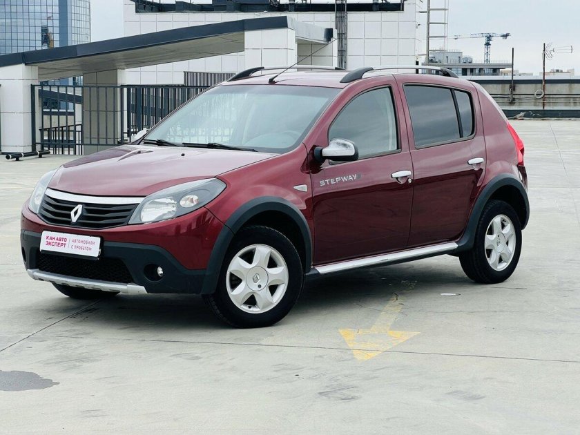 Renault sandero stepway 1