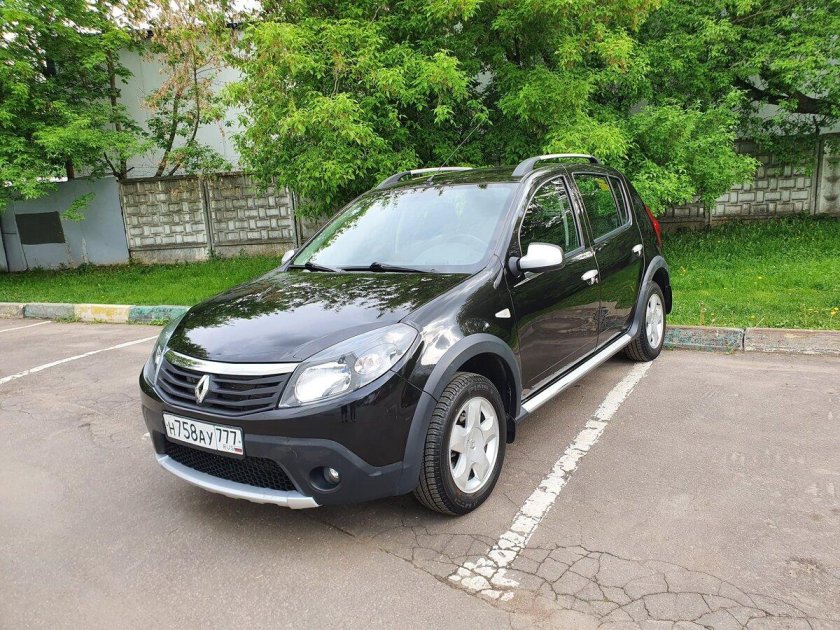 Рено сандеро степвей 2012