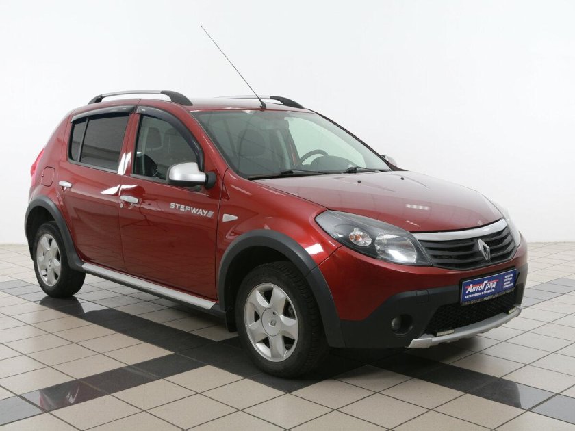 Renault Sandero Stepway 2013