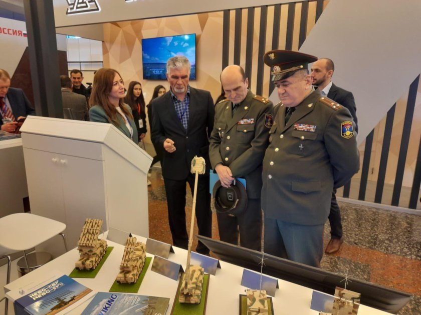 Выставка оборонных технологий ARMHIGHTECH-2022 /&gt;