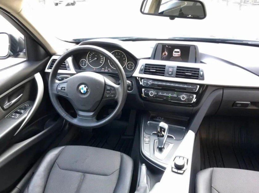 BMW f30 салон