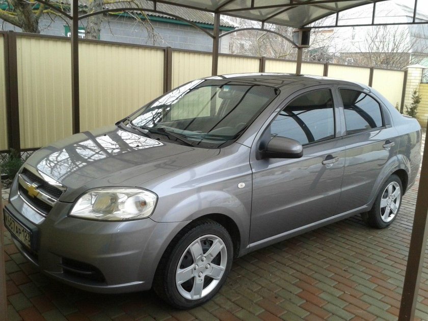 Chevrolet aveo 1.2 мт 2011