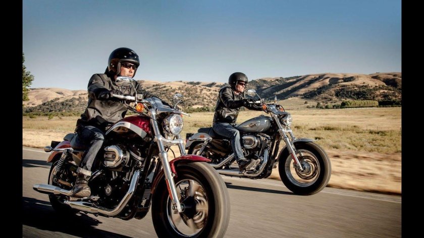 Харлей Дэвидсон чоппер байкер