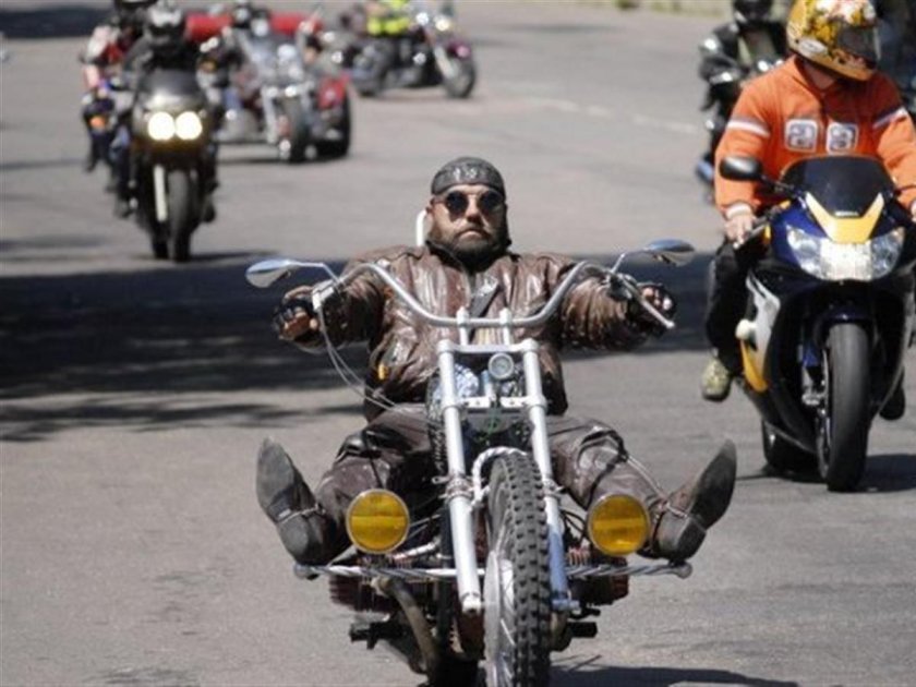 Смешной байкер