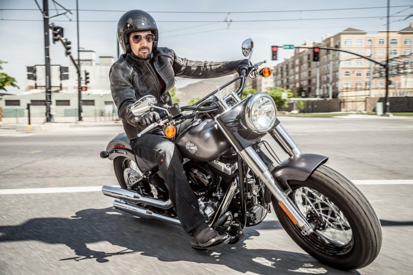 Байкер Харлей Дэвидсон