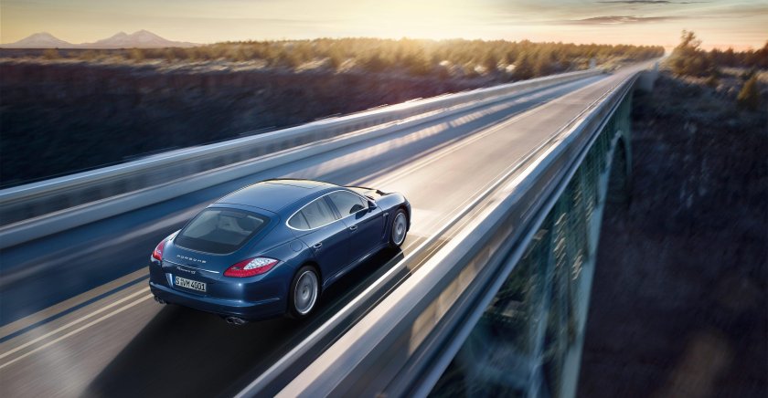 Порше Панамера скорость