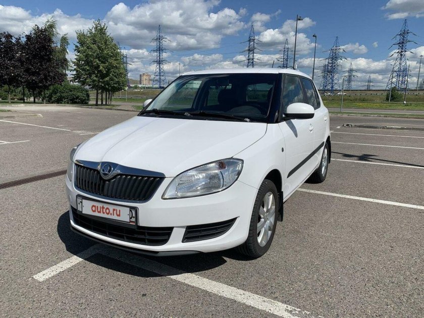 Шкода фабия 1.2 2013
