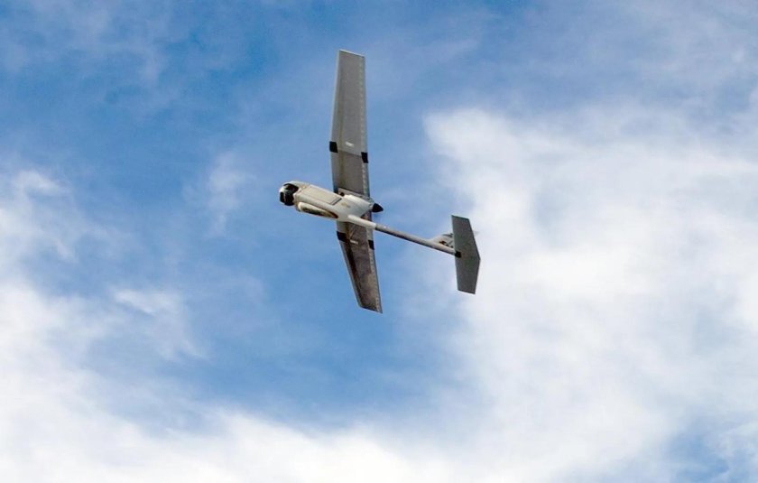 Беспилотник в небе