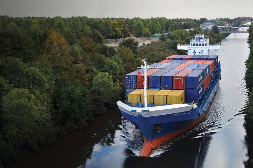 Судоходный транспорт