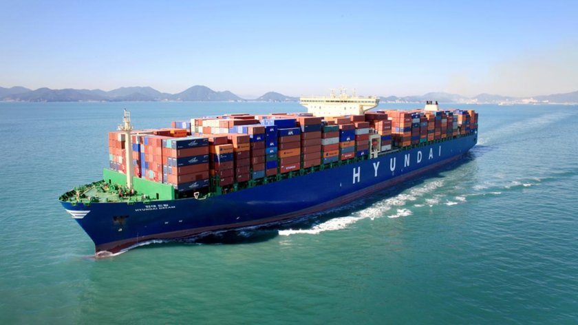 Контейнеровоз морской Маерск