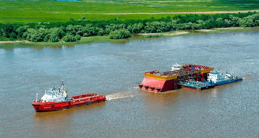 Несамоходная шаланда проекта 3325