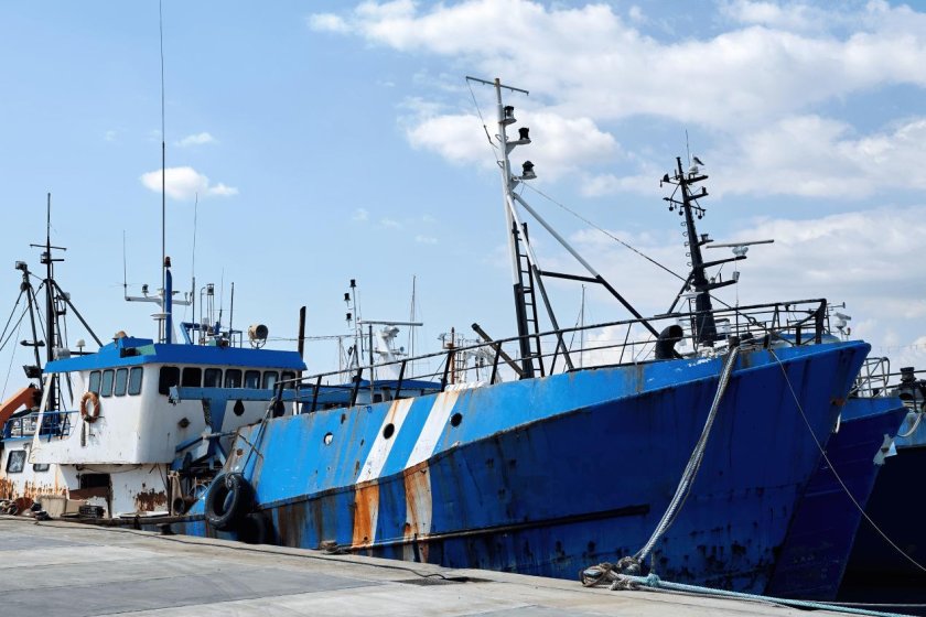 Ларга судно