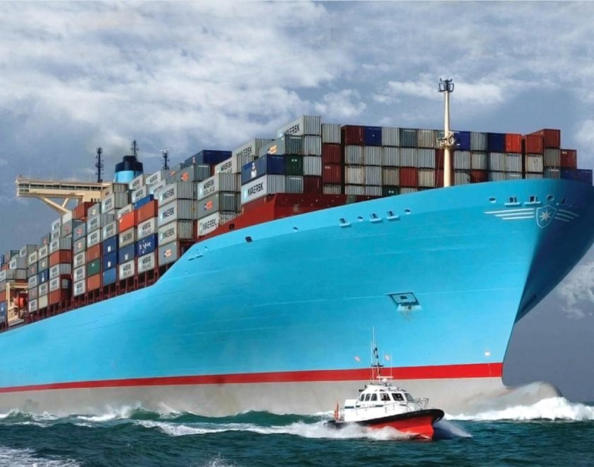 Контейнеровоз маерск