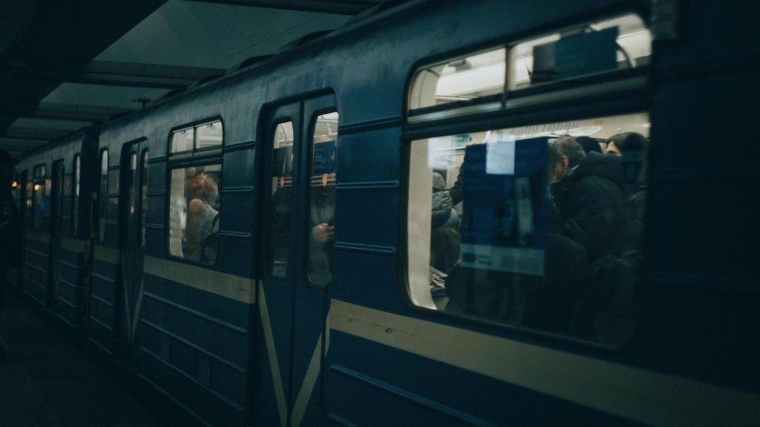 В вагоне метро