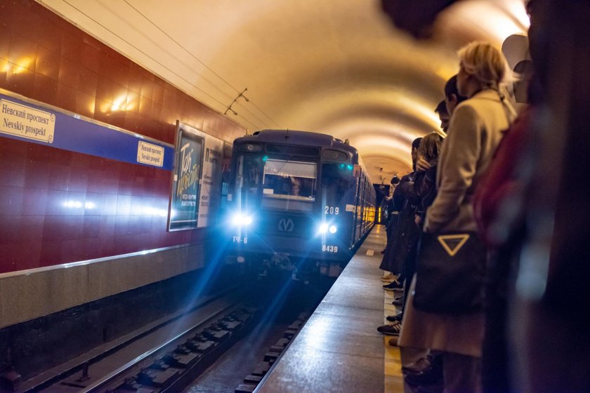 Станция метро Невский проспект