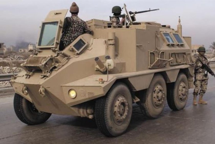 БТР Panhard VCR-TT.