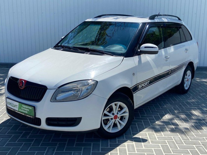 Шкода Фабия 2001 1.4