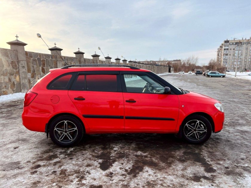 Шкода фабия 2008