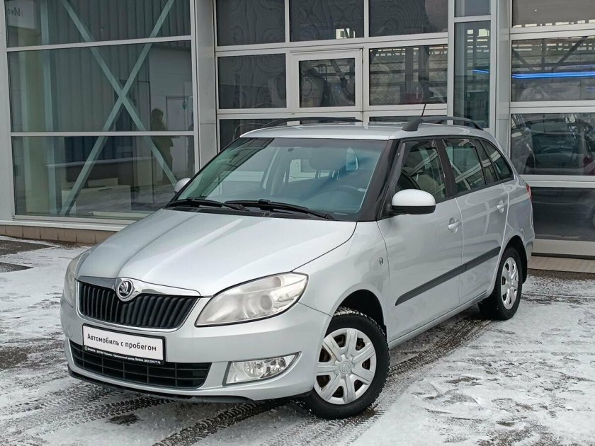 Шкода Фабия 2 универсал
