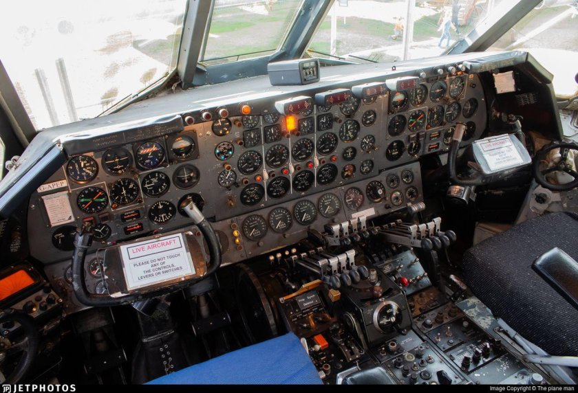 Vickers 953 Vanguard