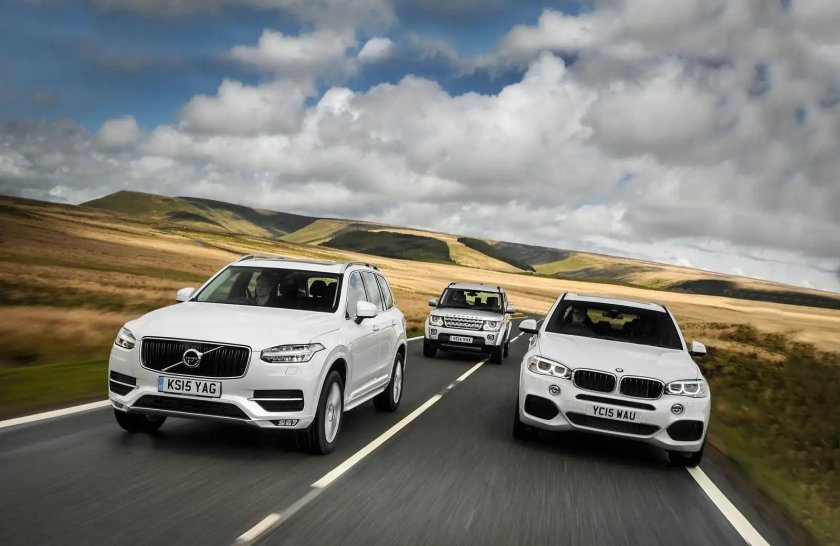 Volvo xc90 vs Land Cruiser