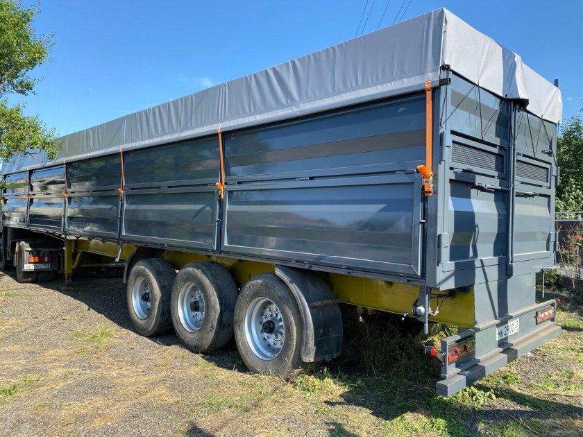 Полуприцепы зерновозы Шмитц